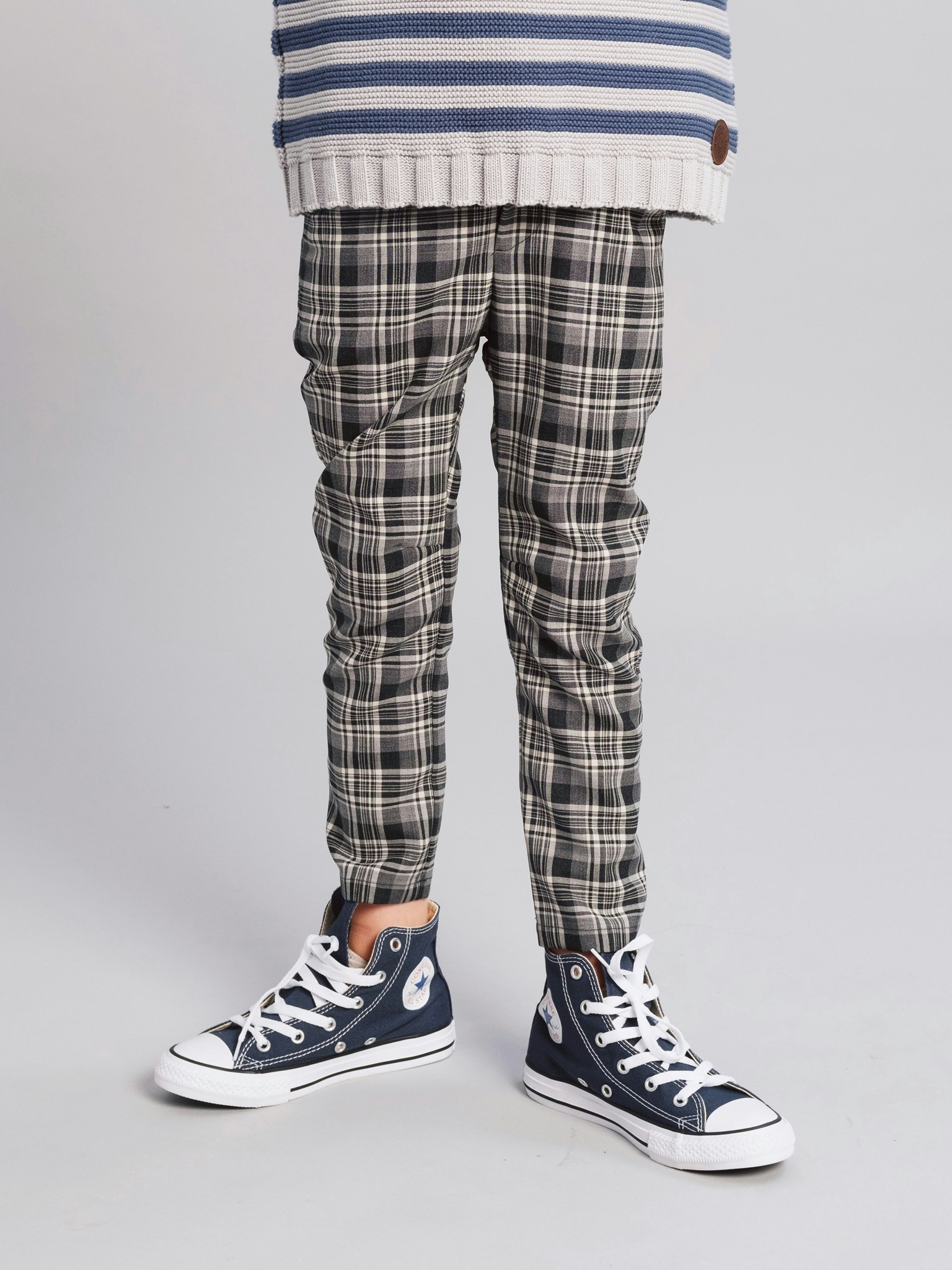 grey scotch pants